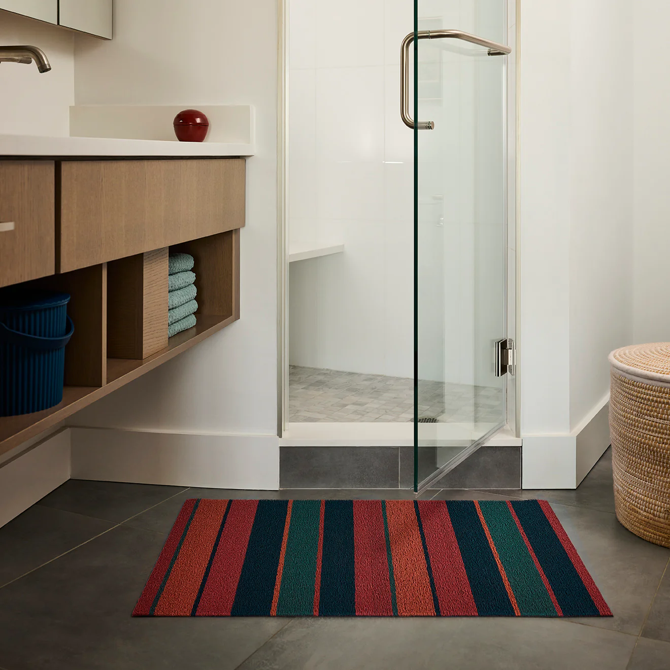 Bolt Stripe Shag Mats - Raspberry - Image 5