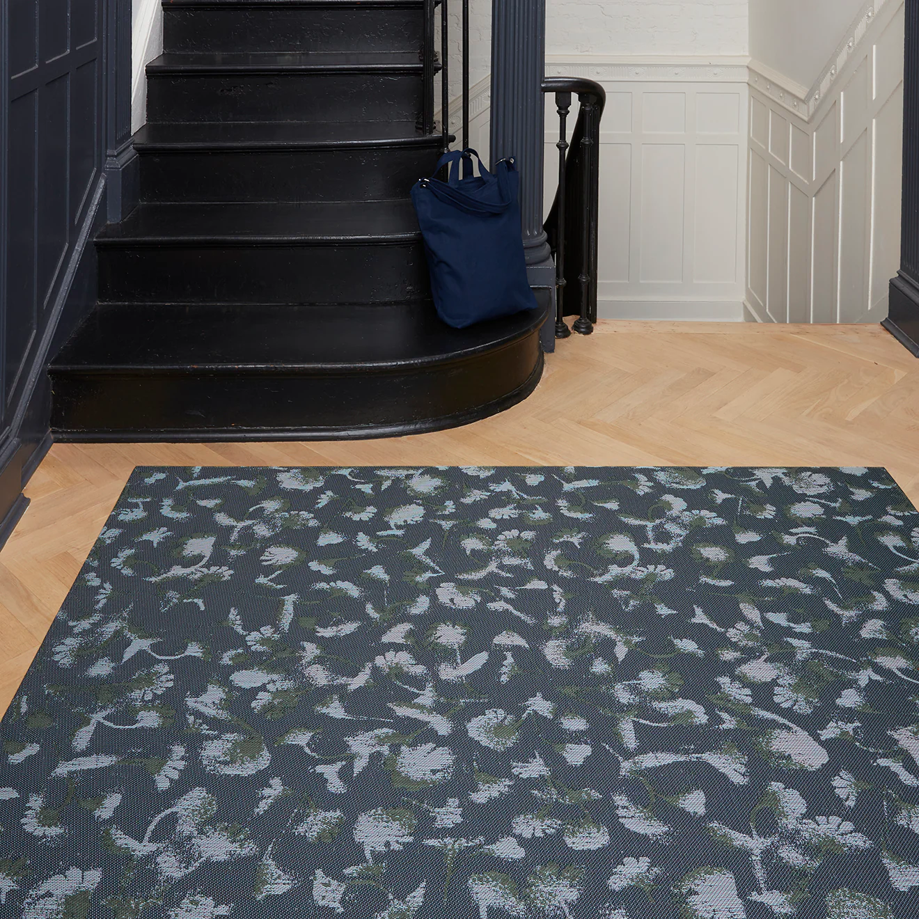 Botanic Rugs - Indigo - Image 5