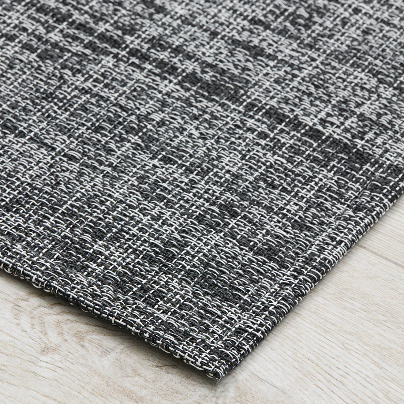 Bouclé Rugs - Black/White - Image 3