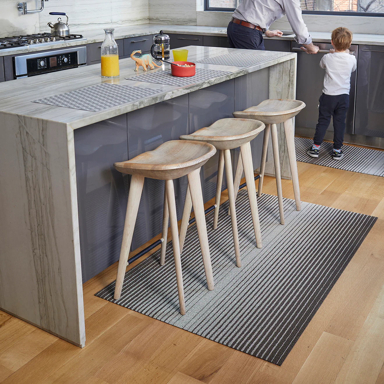 Domino Stripe Shag Mats - Oak - Image 4