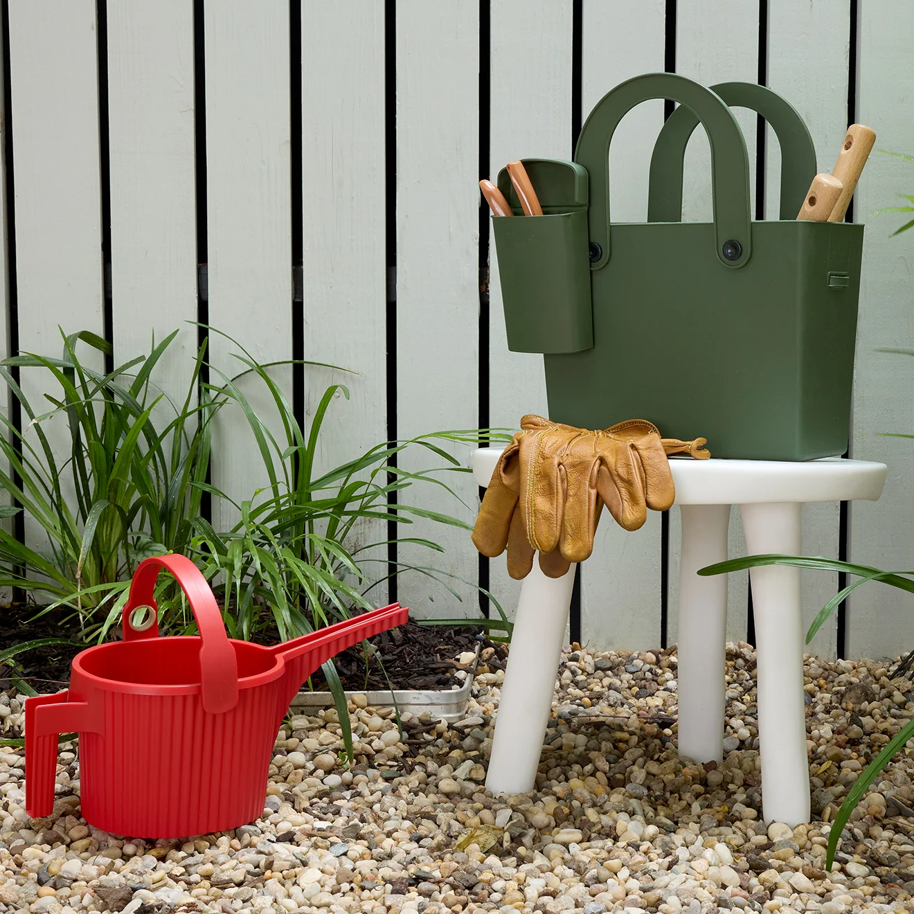 Hachiman Garden Tote with Pouch - Image 8