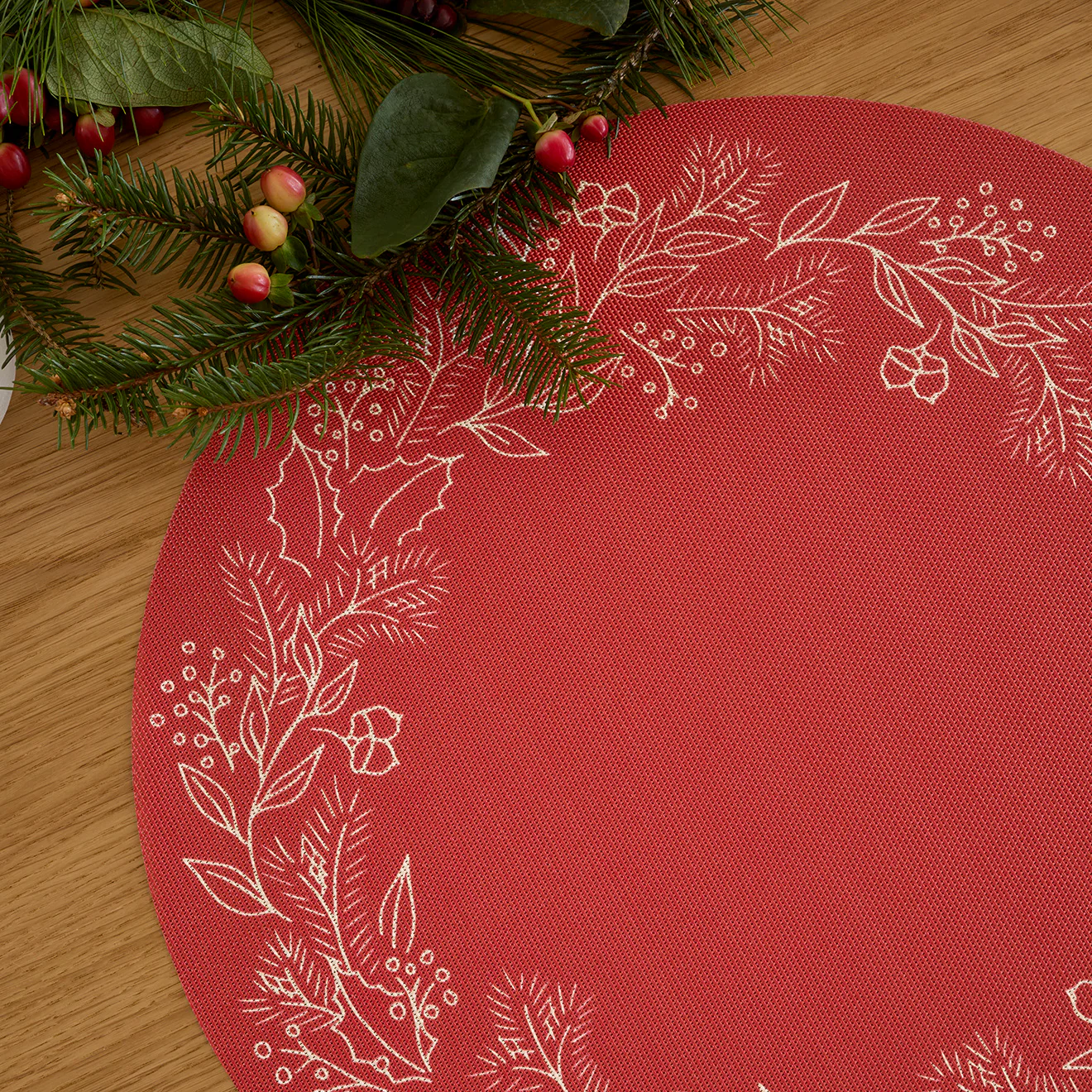 Wreath Placemats - Crimson - Image 4